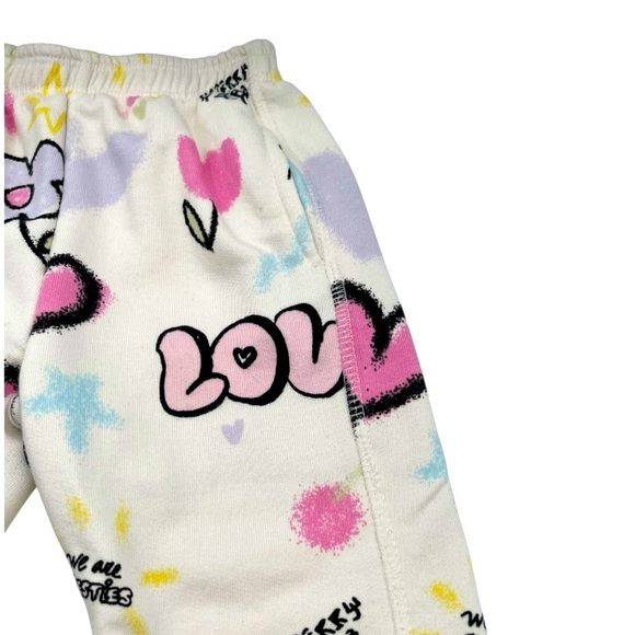 069 Zara Graffiti Love Print Joggers - Picture 4 of 4